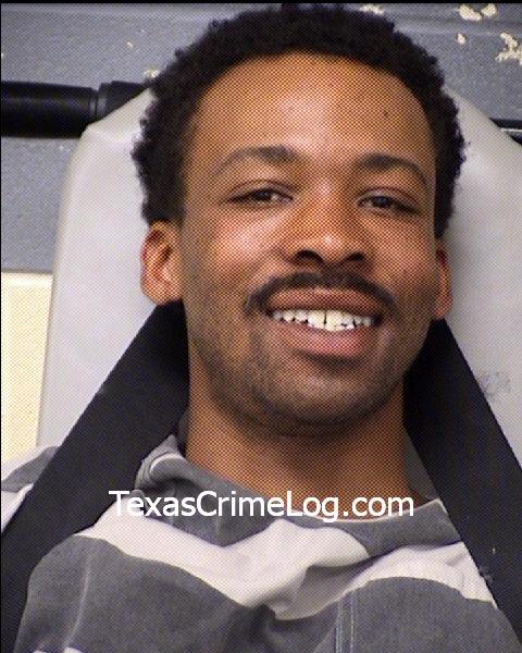 Marquise Moore (Travis County Central Booking)
